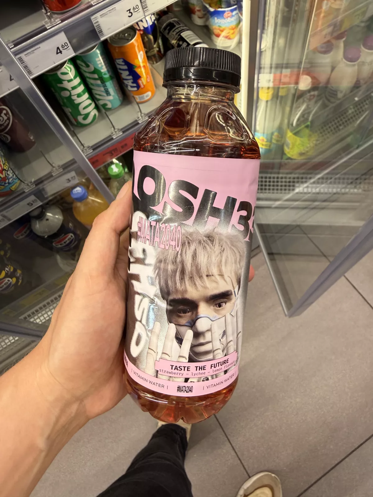 Oshee Vitamin Water Taste the Future truskawka-liczi-cytryna #MATA2040 | 555ml
