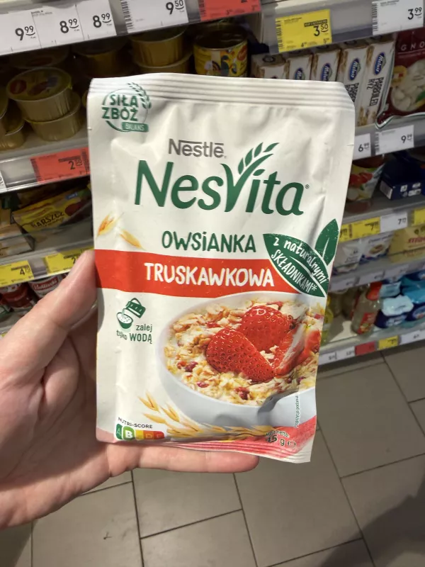 Nestlé NesVita Owsianka truskawkowa | 45g