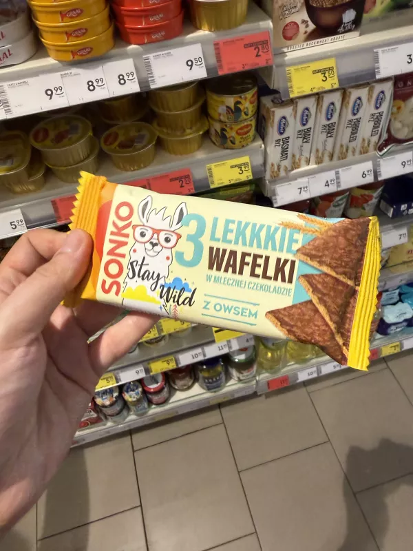 Sonko 3 Lekkkie Wafelki z owsem w mlecznej czekoladzie | 36g