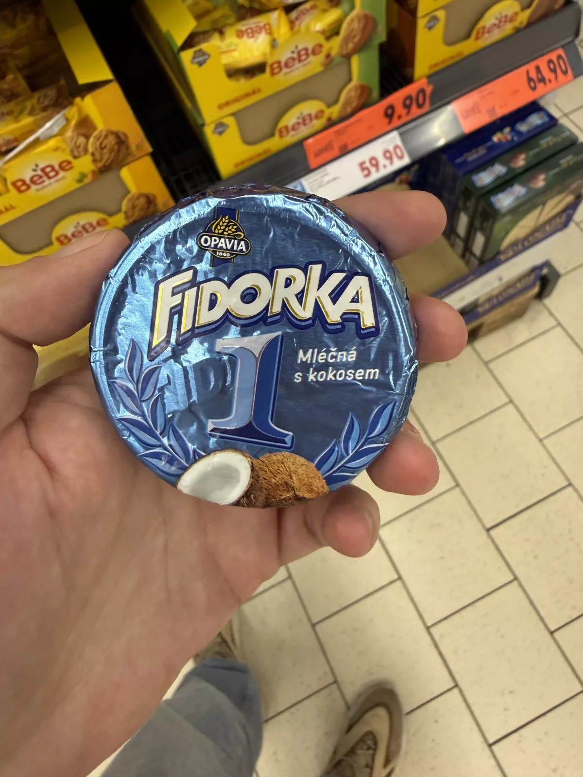 Fidorka Mléčná s kokosem / Fidorka mleczna z nadzieniem kokosowym (cyfra 1 w laurach) | 30g
