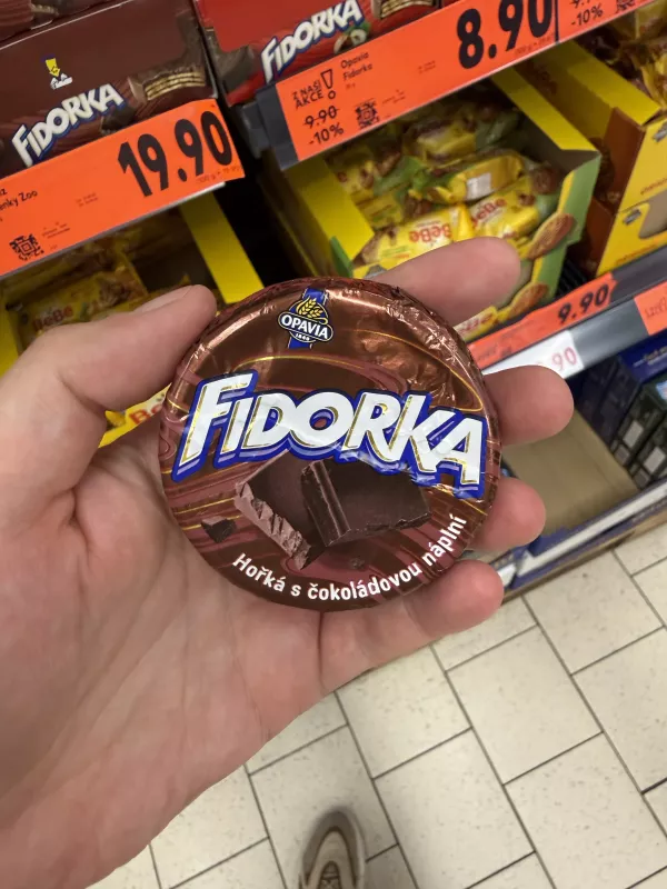 Fidorka Hořká s čokoládovou náplní / Fidorka gorzka z nadzieniem czekoladowym (kawałki czekolady) | 30g