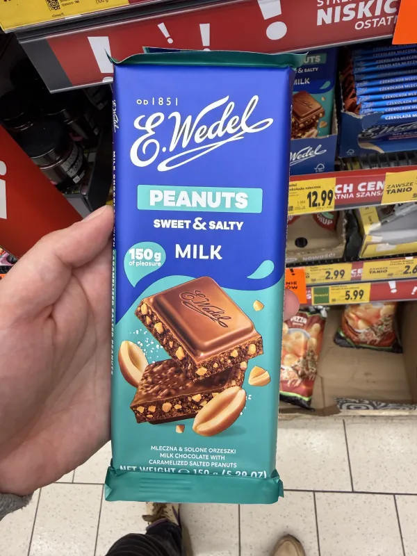 E. Wedel Peanuts Sweet & Salty Milk Czekolada mleczna z karmelizowanymi solonymi orzeszkami | 150g