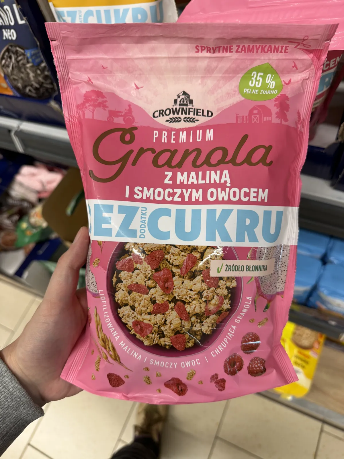 Crownfield Premium Granola z maliną i smoczym owocem bez dodatku cukru | 300g