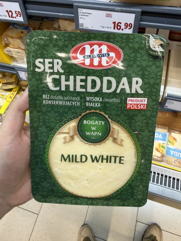Mlekovita Ser Cheddar Mild White w plastrach | 300g