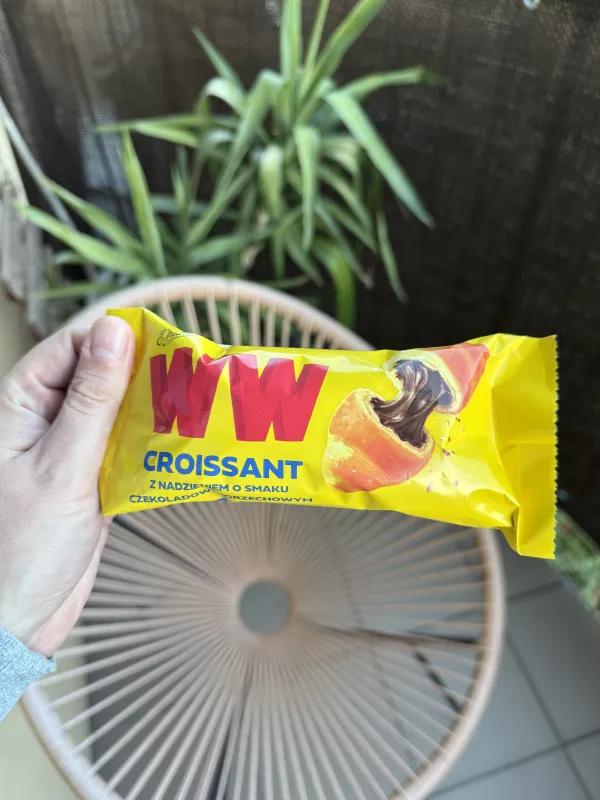E.Wedel WW Croissant z nadzieniem o smaku czekoladowo-orzechowym | 48g