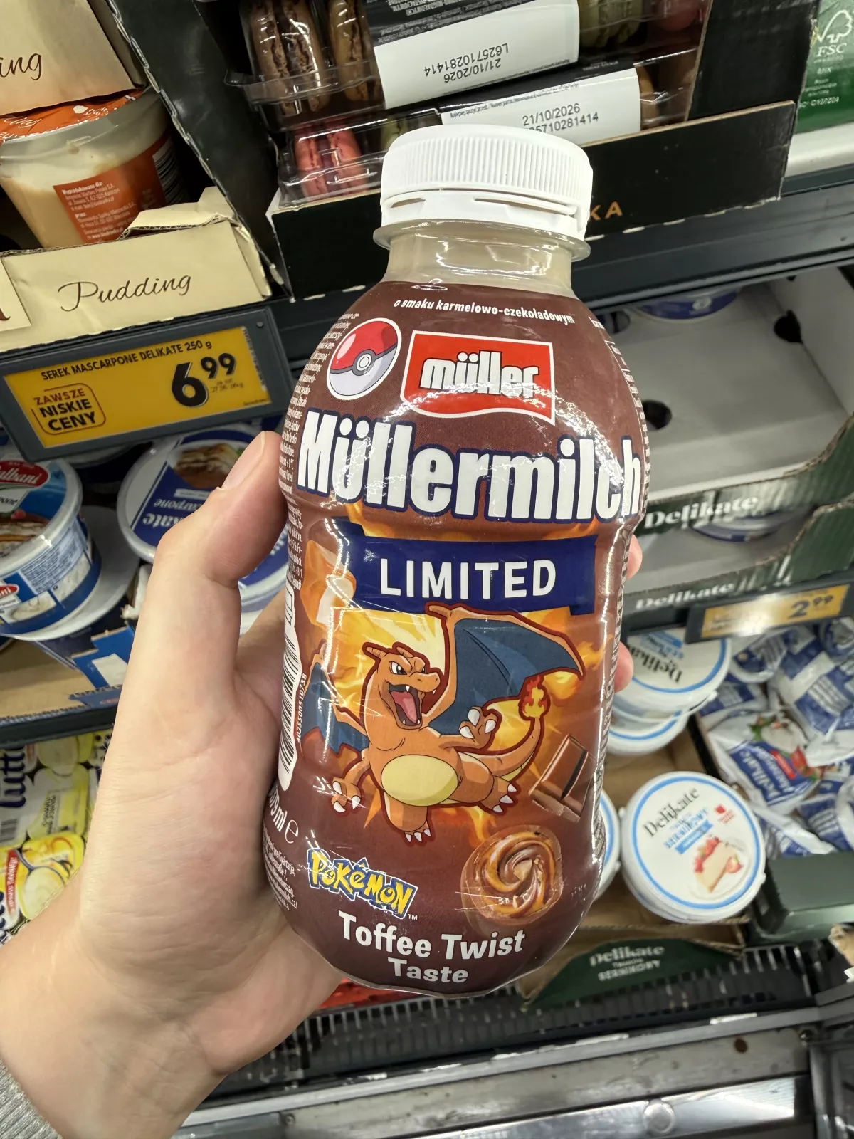 Müllermilch Limited Pokémon Charizard Toffee Twist Taste | 400g / 379ml