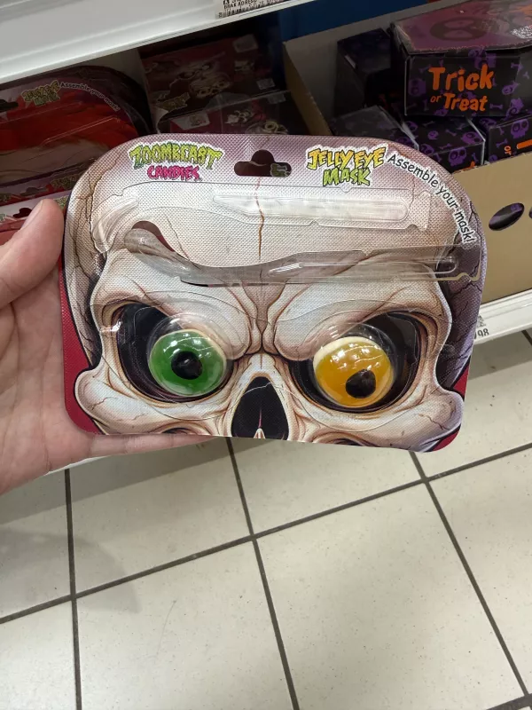 Sweet’n Fun Zoombeast Candies Jelly Eye Mask (czaszka) | 14g