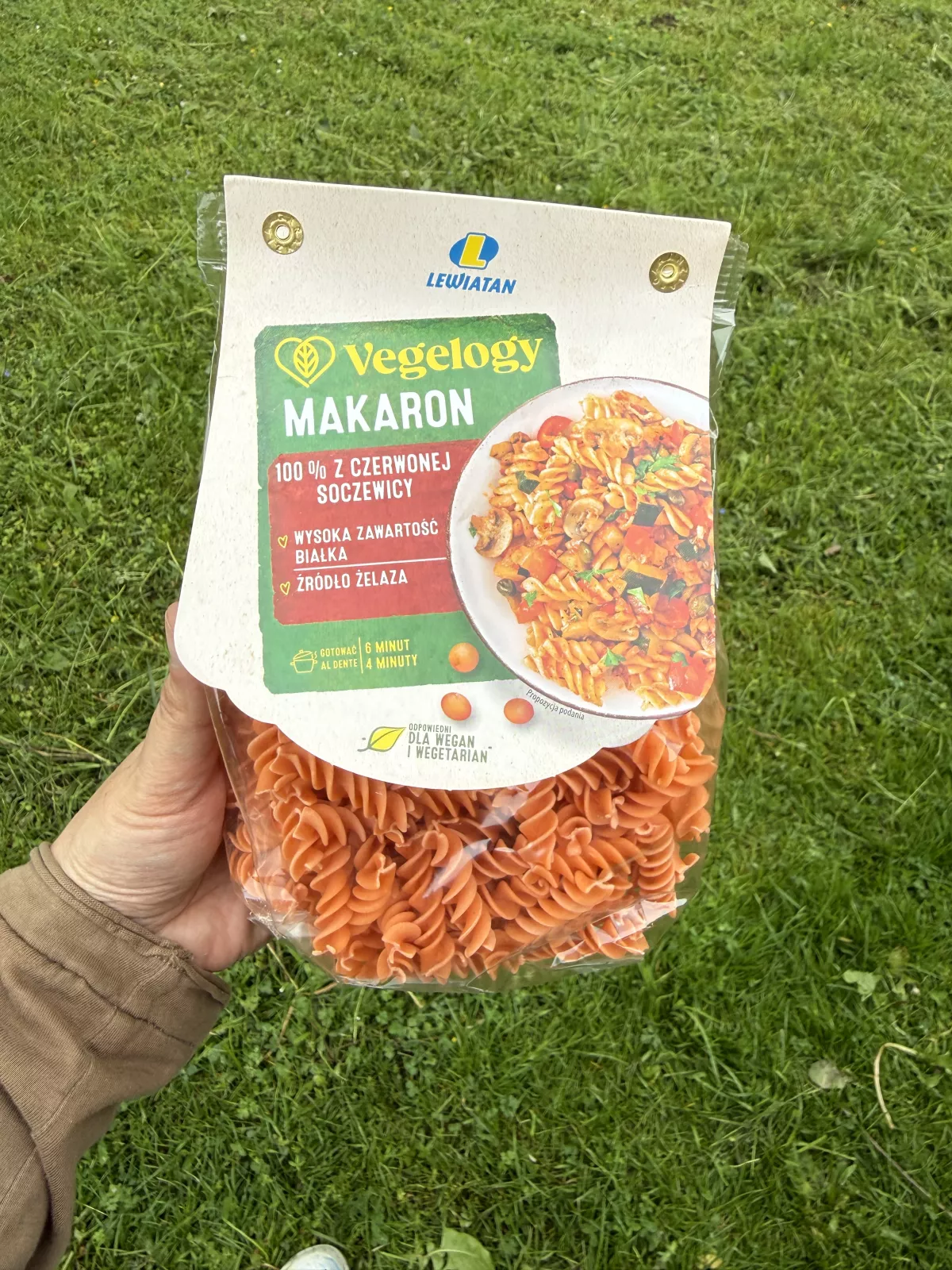 Lewiatan Vegelogy Makaron 100% z czerwonej soczewicy świderki | 250g