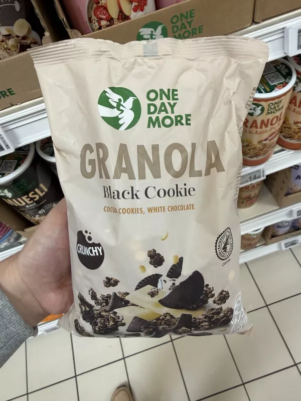 One Day More Granola Black Cookie | 350g