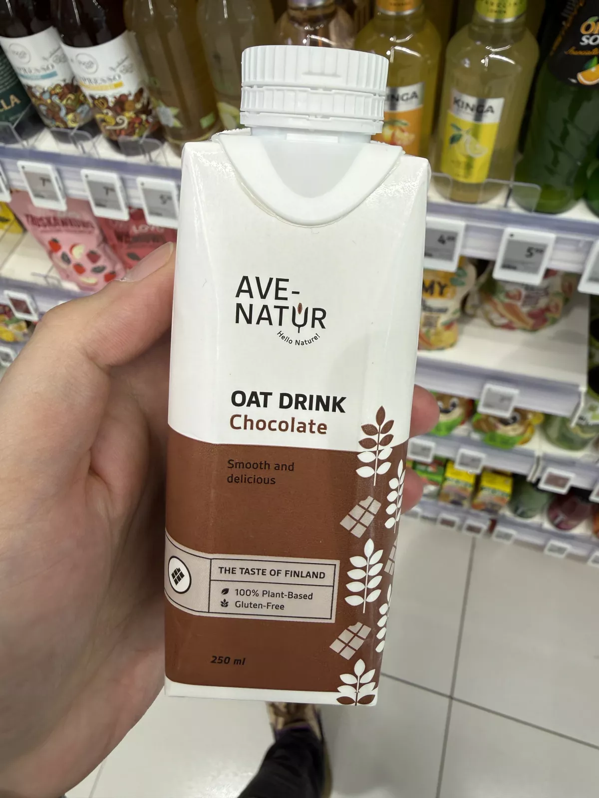 Ave-Natur Oat Drink Chocolate / Napój owsiany o smaku czekoladowym | 250ml