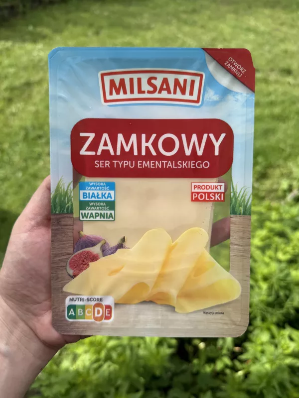 Milsani Zamkowy ser typu ementalskiego w plastrach | 150g