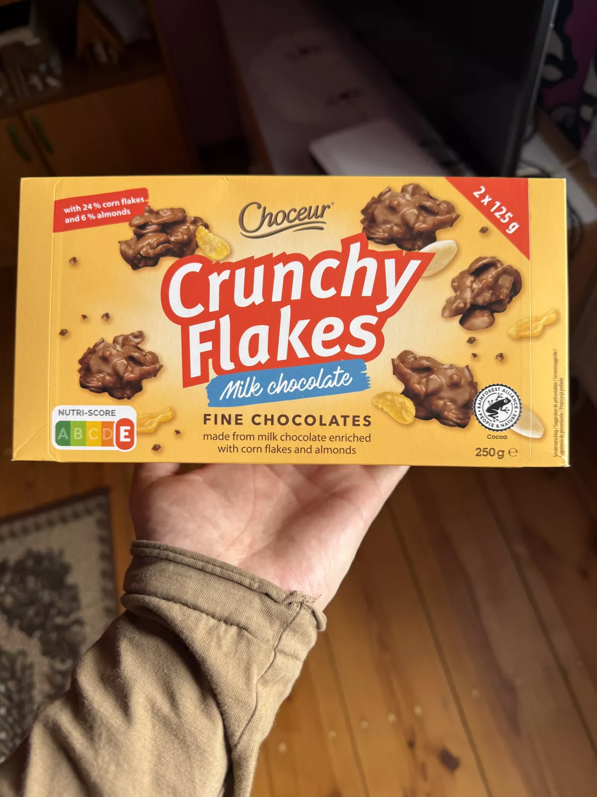 Choceur Crunchy Flakes Milk chocolate / Płatki kukurydziane i migdały w czekoladzie mlecznej | 2x125g