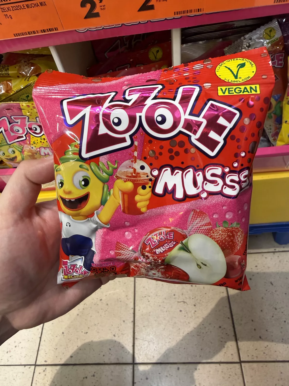 Zozole Musss karmelki nadziewane musujące jabłko, truskawka, wiśnia | 75g