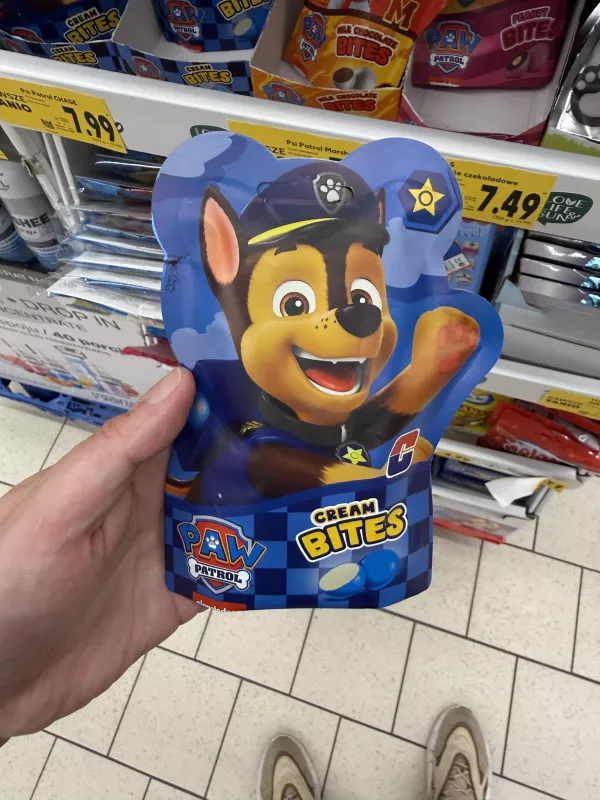 Paw Patrol Cream Bites / Kremowe drażetki w chrupiącej skorupce (Chase) | 50g