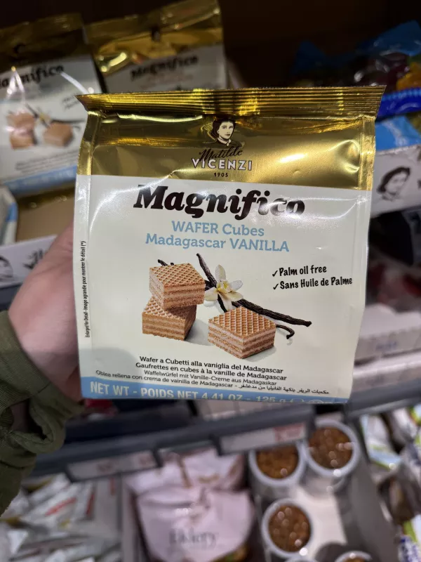 Matilde Vicenzi Magnifico Wafer Cubes Madagascar Vanilla / Kostki waflowe z kremem waniliowym | 125g