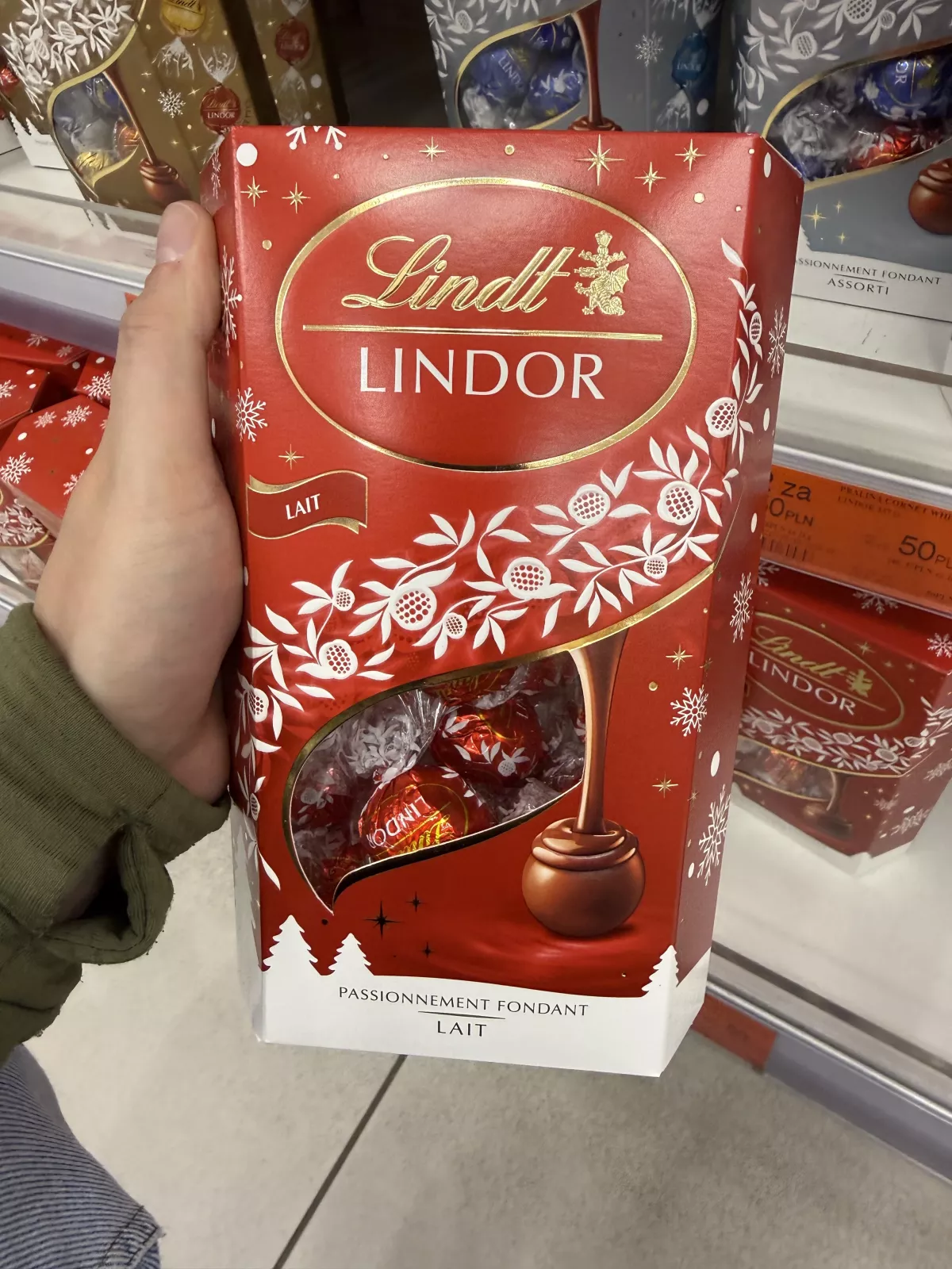 Lindt Lindor Lait / Mleczne (edycja świąteczna) | 337g