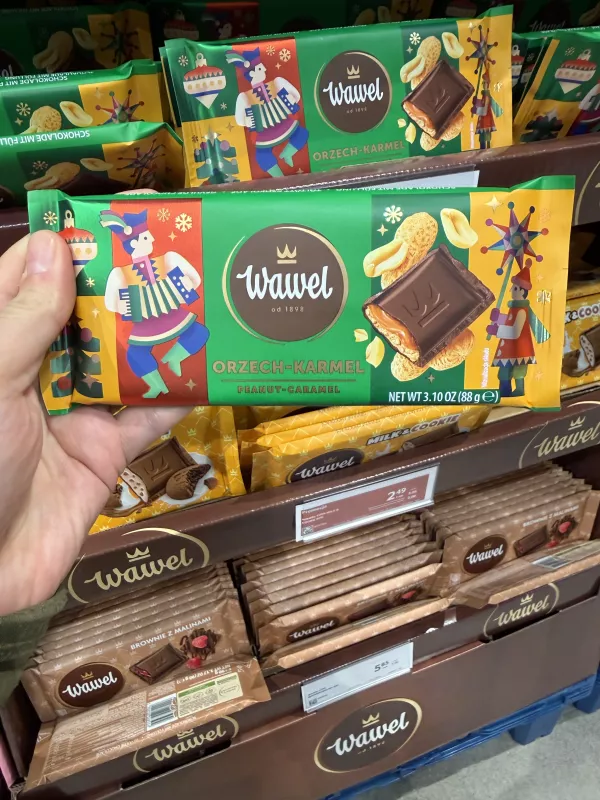 Wawel Czekolada nadziewana Orzech-Karmel (edycja świąteczna) | 88g
