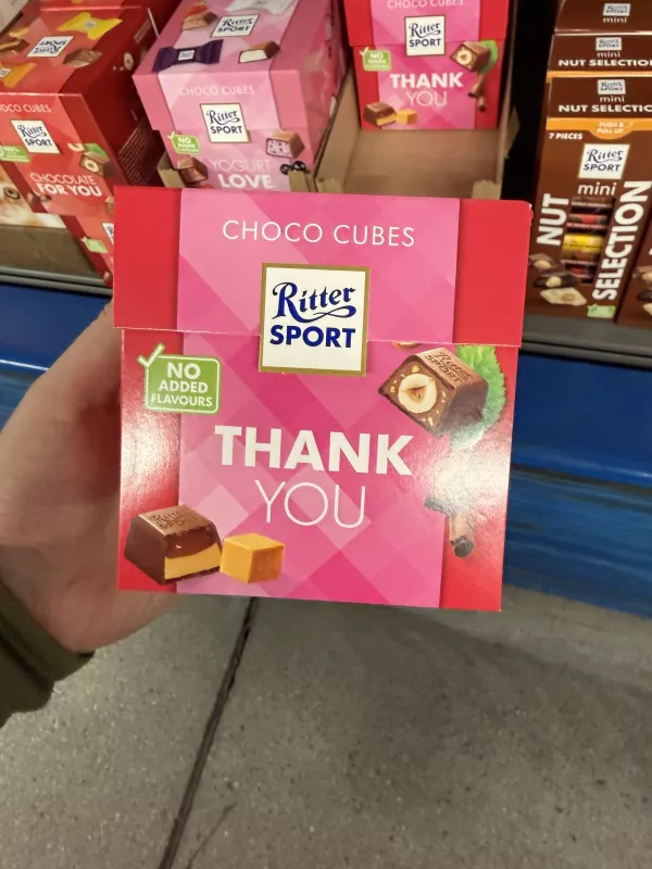 Ritter Sport Choco Cubes Thank You / Mieszanka czekoladek z czekolady mlecznej nadziewanych | 176g