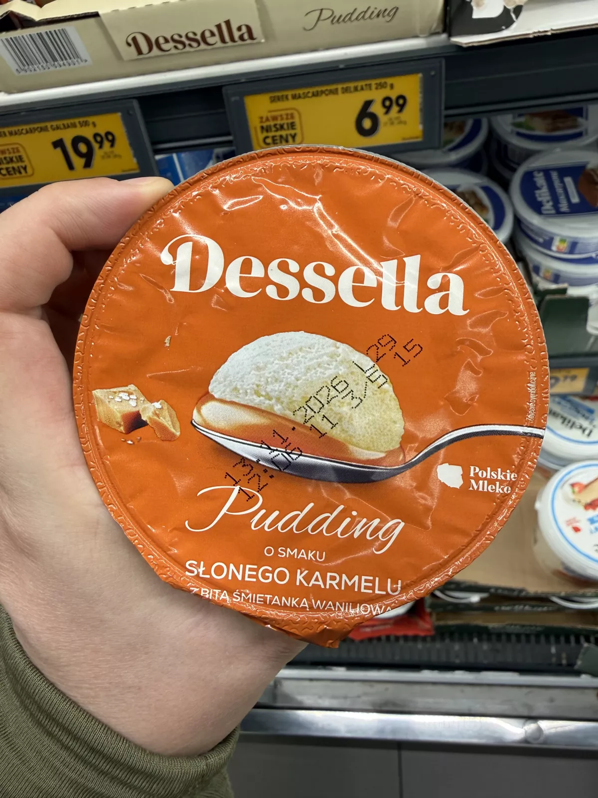 Dessella Pudding o smaku słonego karmelu z bitą śmietanką waniliową | 200g