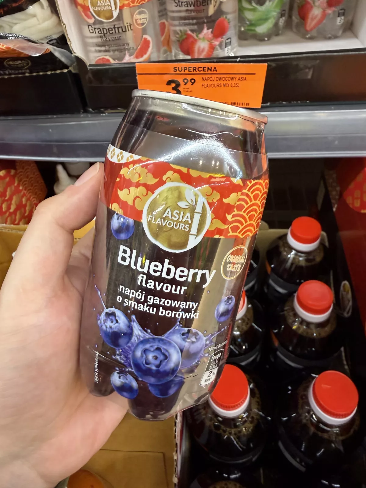 Asia Flavours Blueberry Flavour napój gazowany o smaku borówki | 350ml
