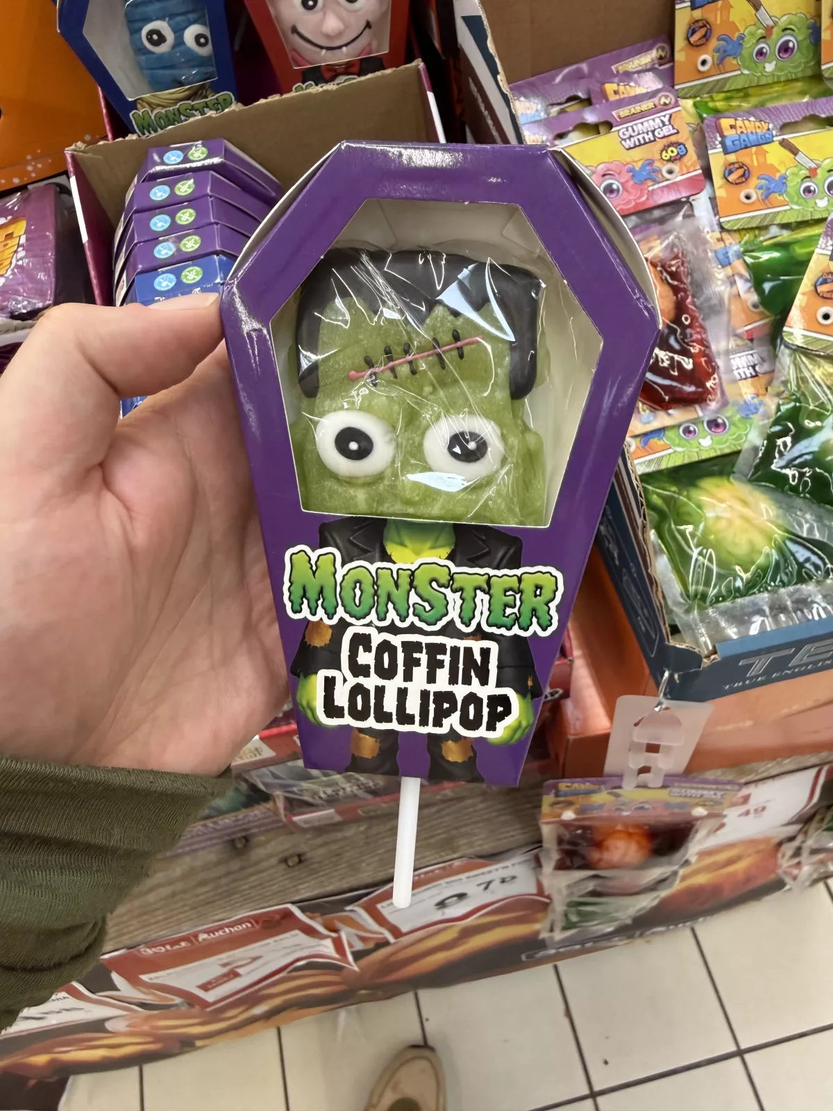 Sweet’n Fun Monster Coffin Lollipop / Lizak Frankenstein (fioletowa trumna)