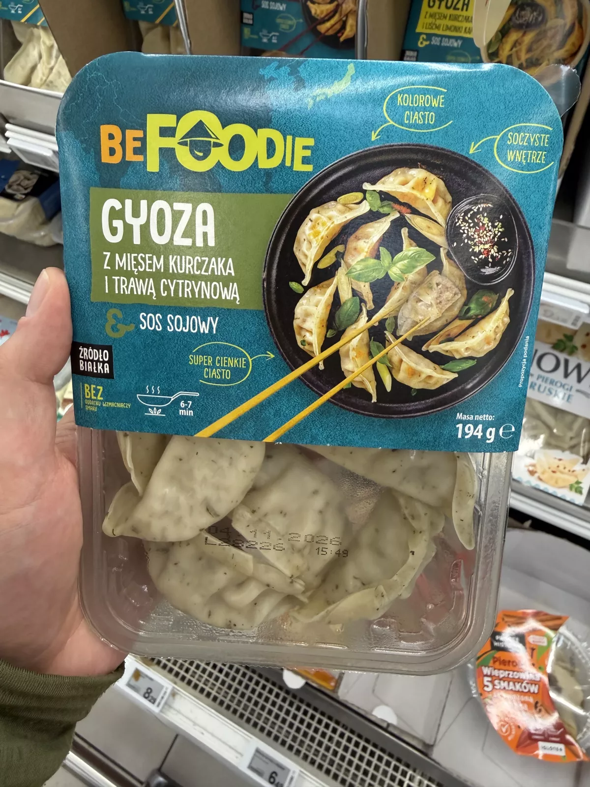 BeFoodie Gyoza z mięsem kurczaka i trawą cytrynową & sos sojowy | 194g