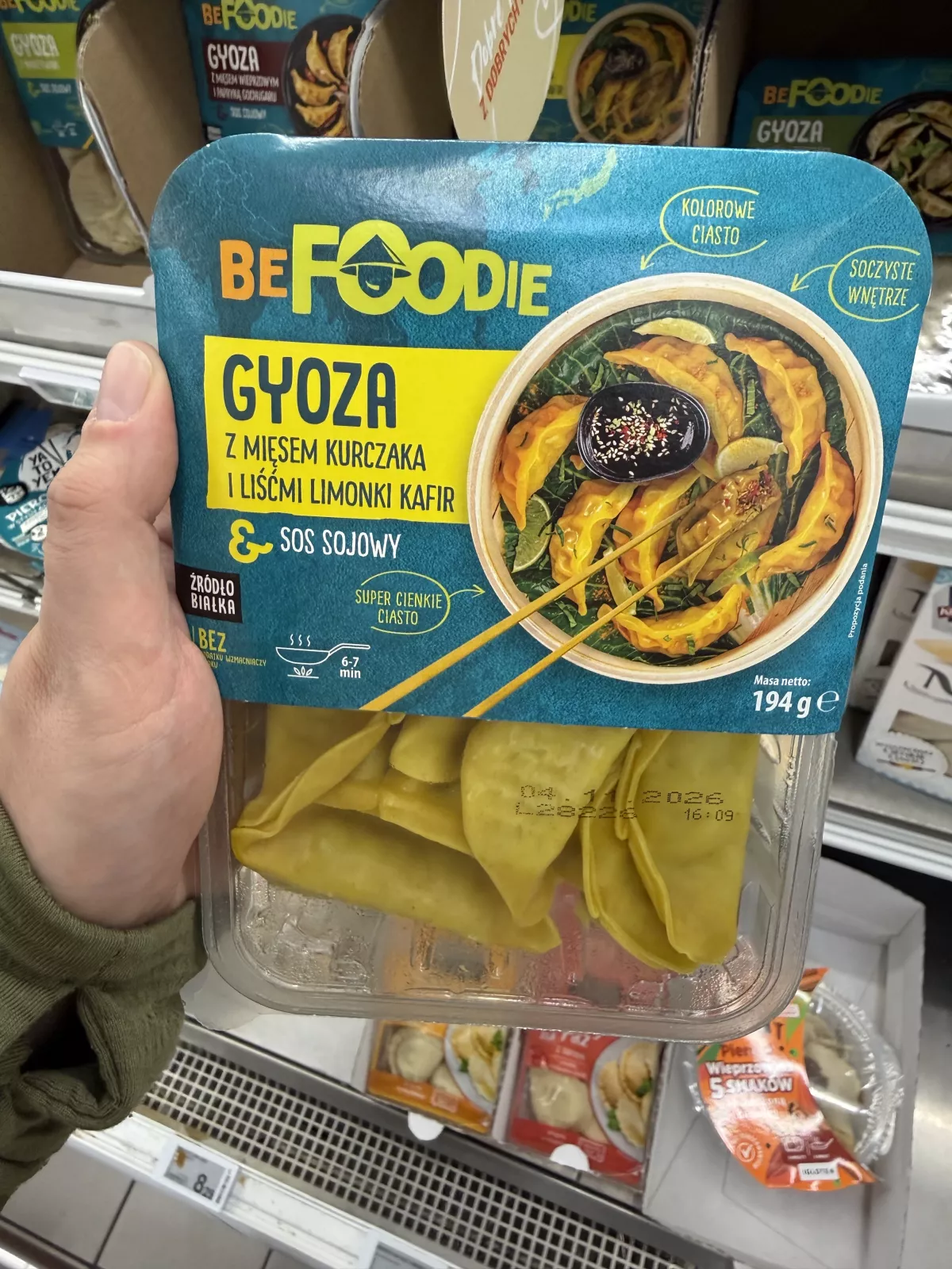 BeFoodie Gyoza z mięsem kurczaka i liśćmi limonki kafir & sos sojowy | 194g