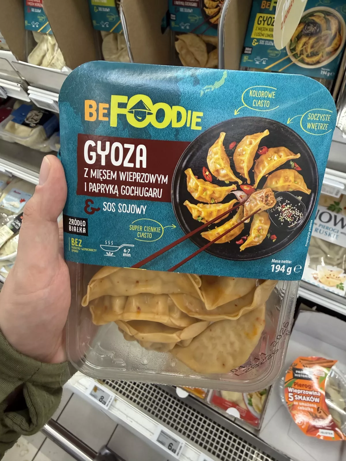 BeFoodie Gyoza z mięsem wieprzowym i papryką gochugaru & sos sojowy | 194g