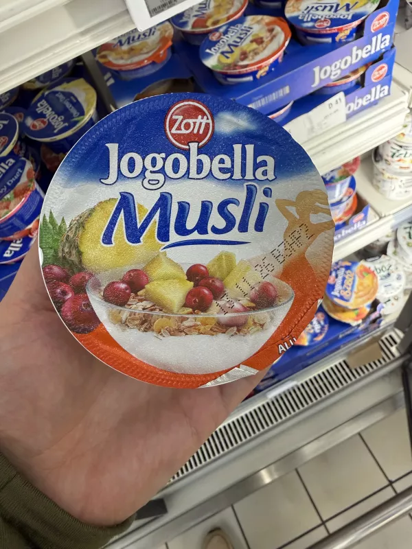 Zott Jogobella Musli Ananas-Żurawina | 200g