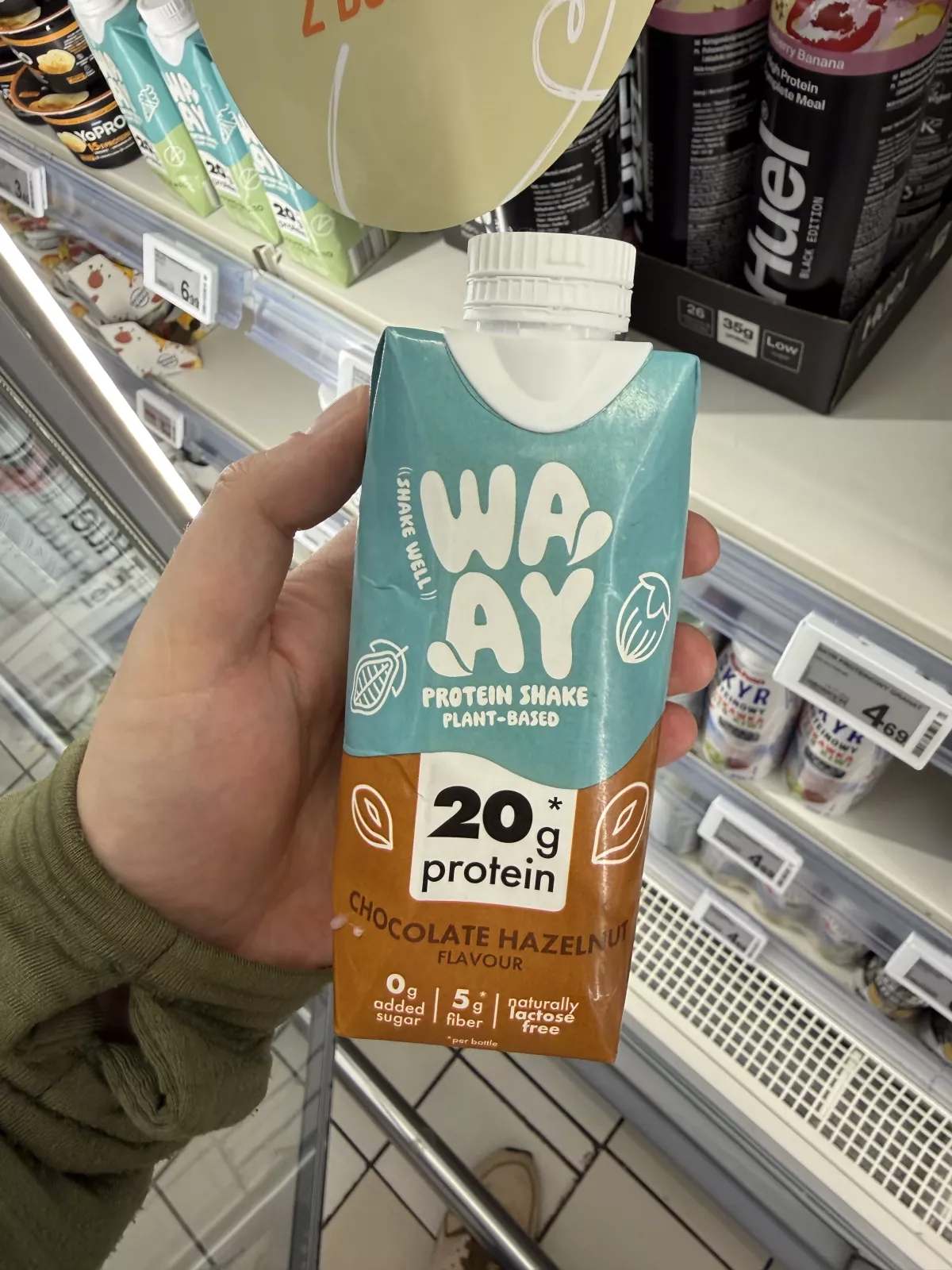 Waay Protein Shake Plant-Based Chocolate Hazelnut Flavour / Roślinny napój proteinowy o smaku czekoladowo-orzechowym | 330ml