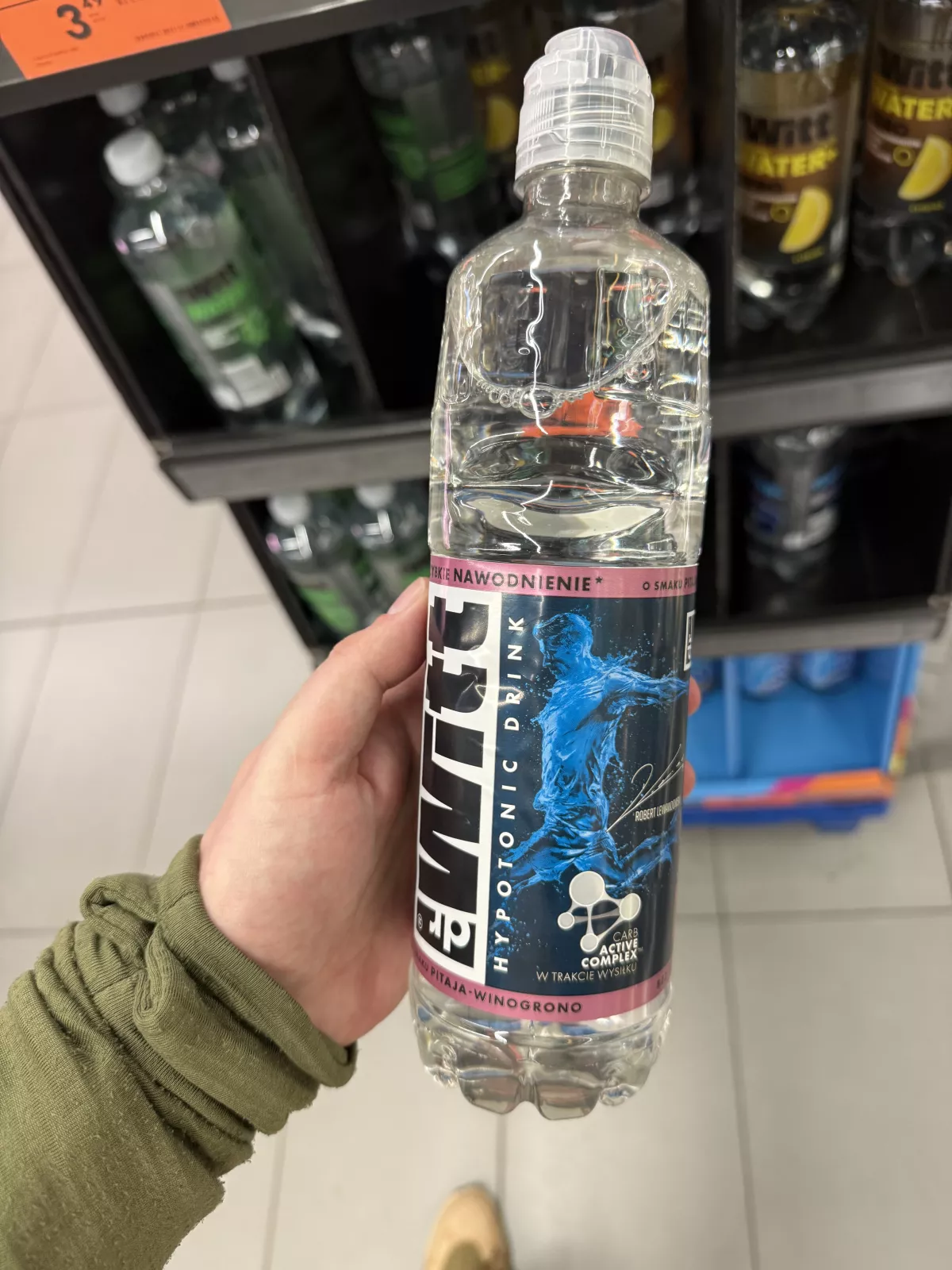Dr Witt Hypotonic Drink o smaku pitaja-winogrono Robert Lewandowski | 750ml