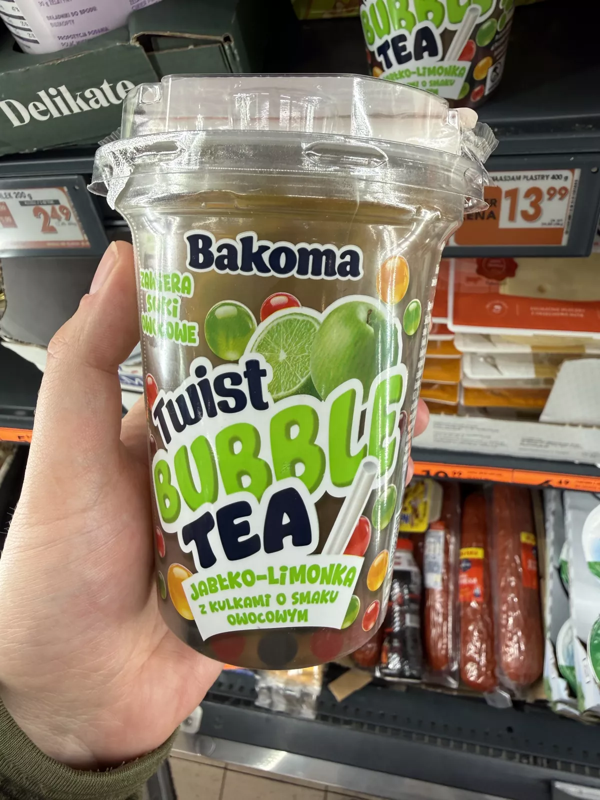 Bakoma Twist Bubble Tea jabłko-limonka z kulkami o smaku owocowym | 350g