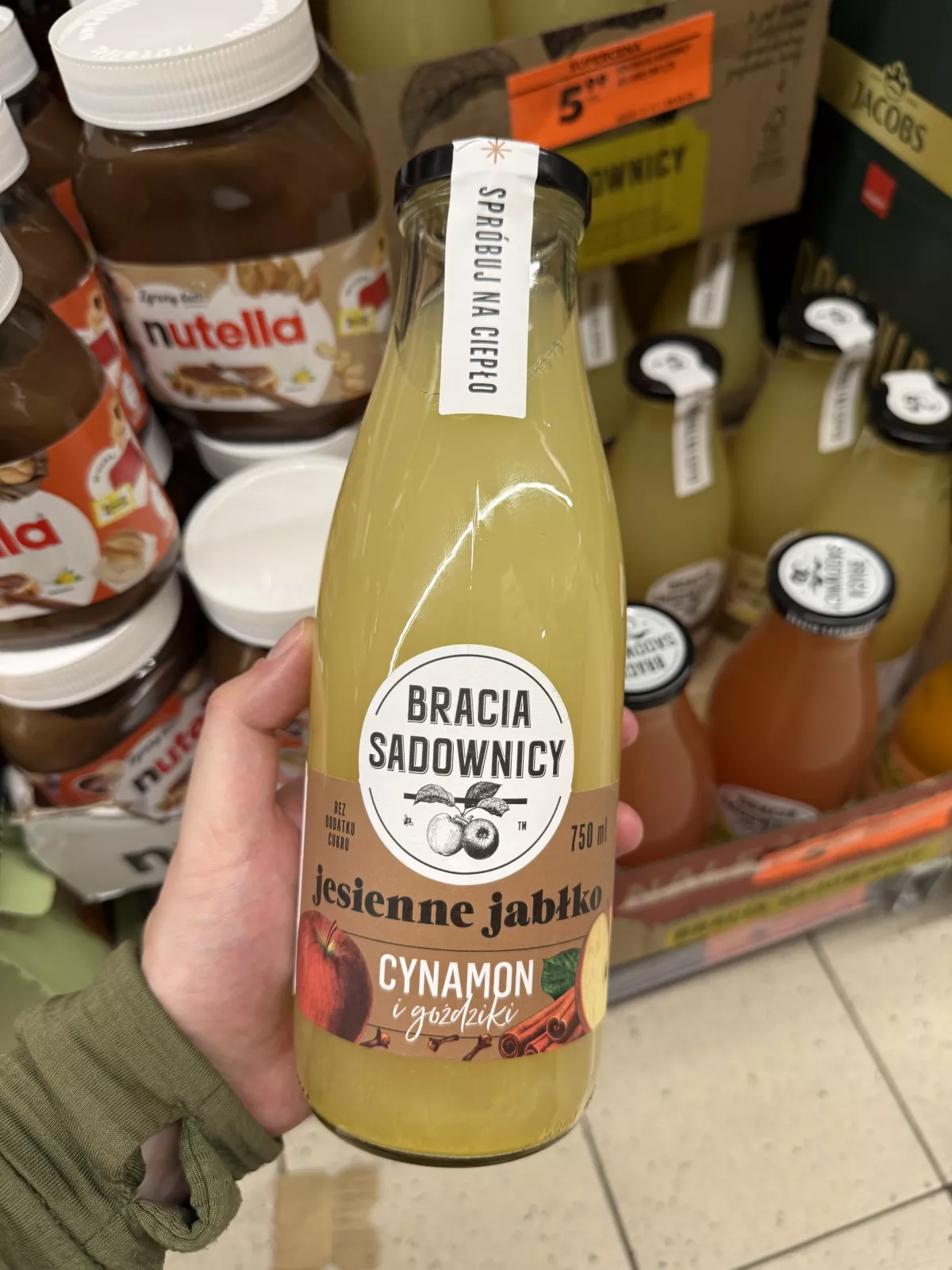Bracia Sadownicy Jesienne jabłko cynamon i goździki | 750ml
