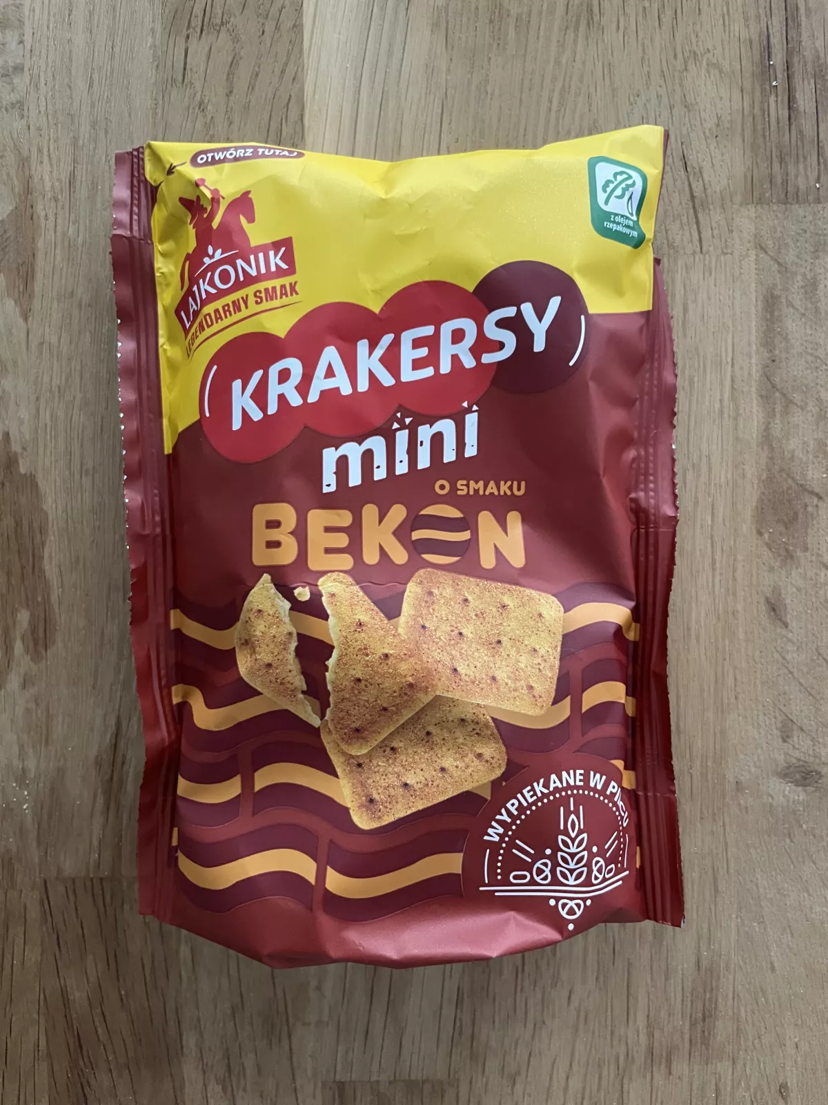 Lajkonik Krakersy mini o smaku Bekon | 100g